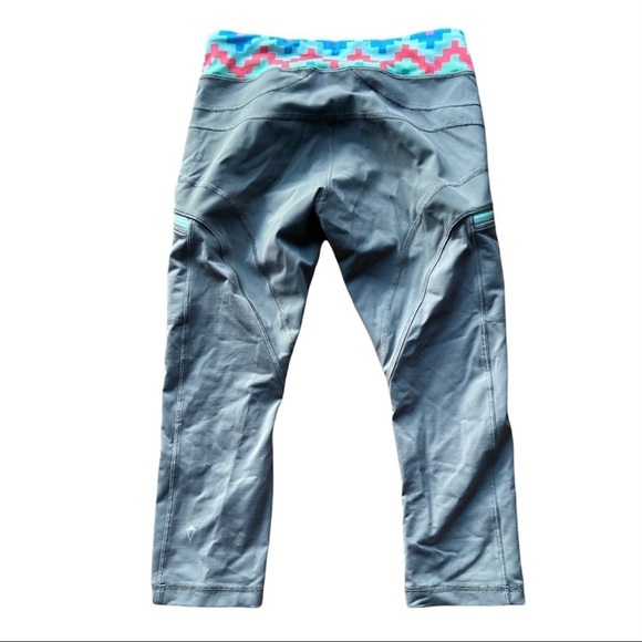 Lululemon girls ivivva size 12 capris - Picture 3 of 8